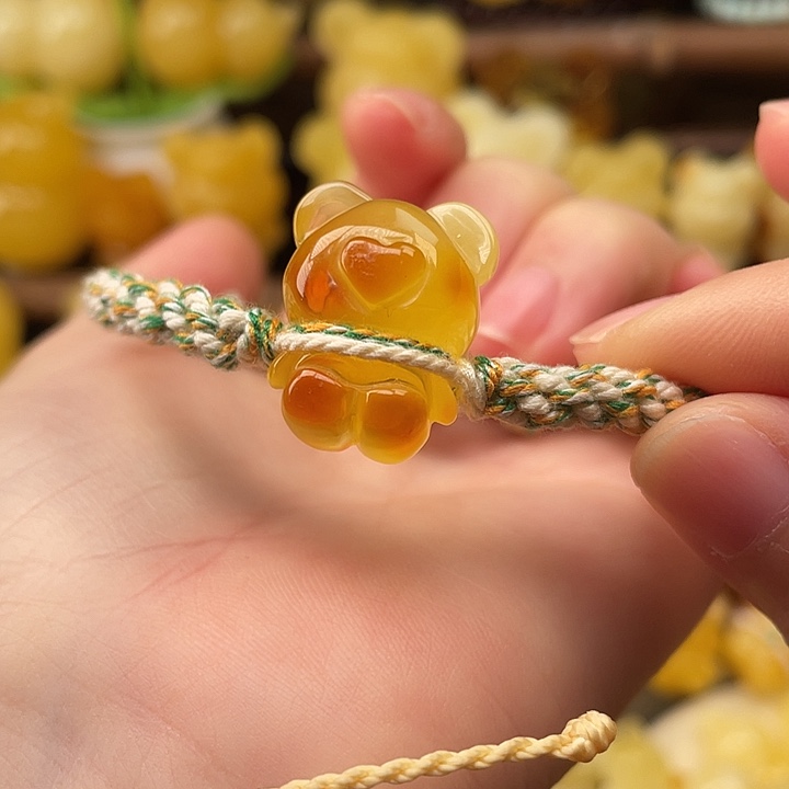 琥珀未镶嵌珠宝奇石