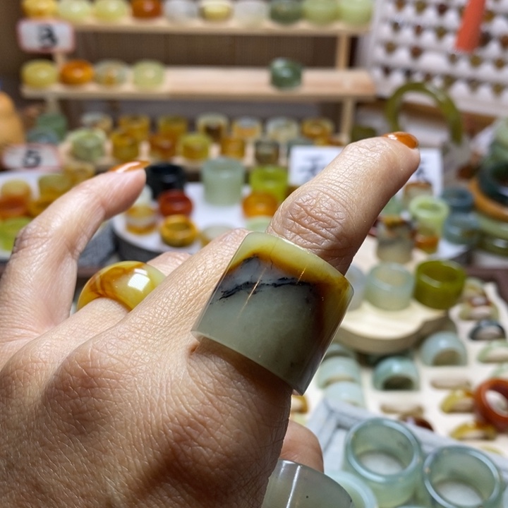 W***L岫玉未镶嵌戒圈岫玉精品指环