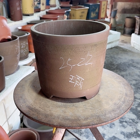 紫砂花盆源头工厂清仓处理6号