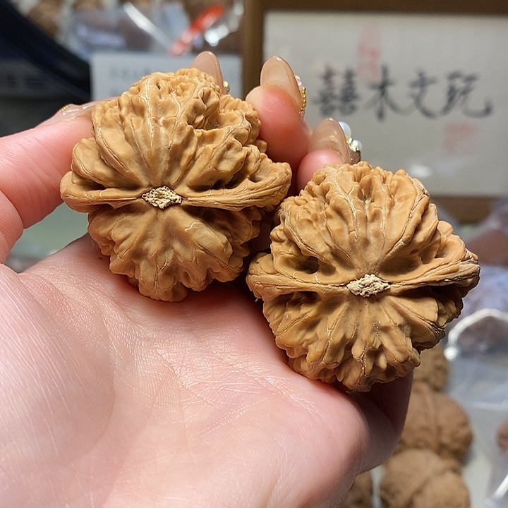 吊坠文玩核桃45粗筋