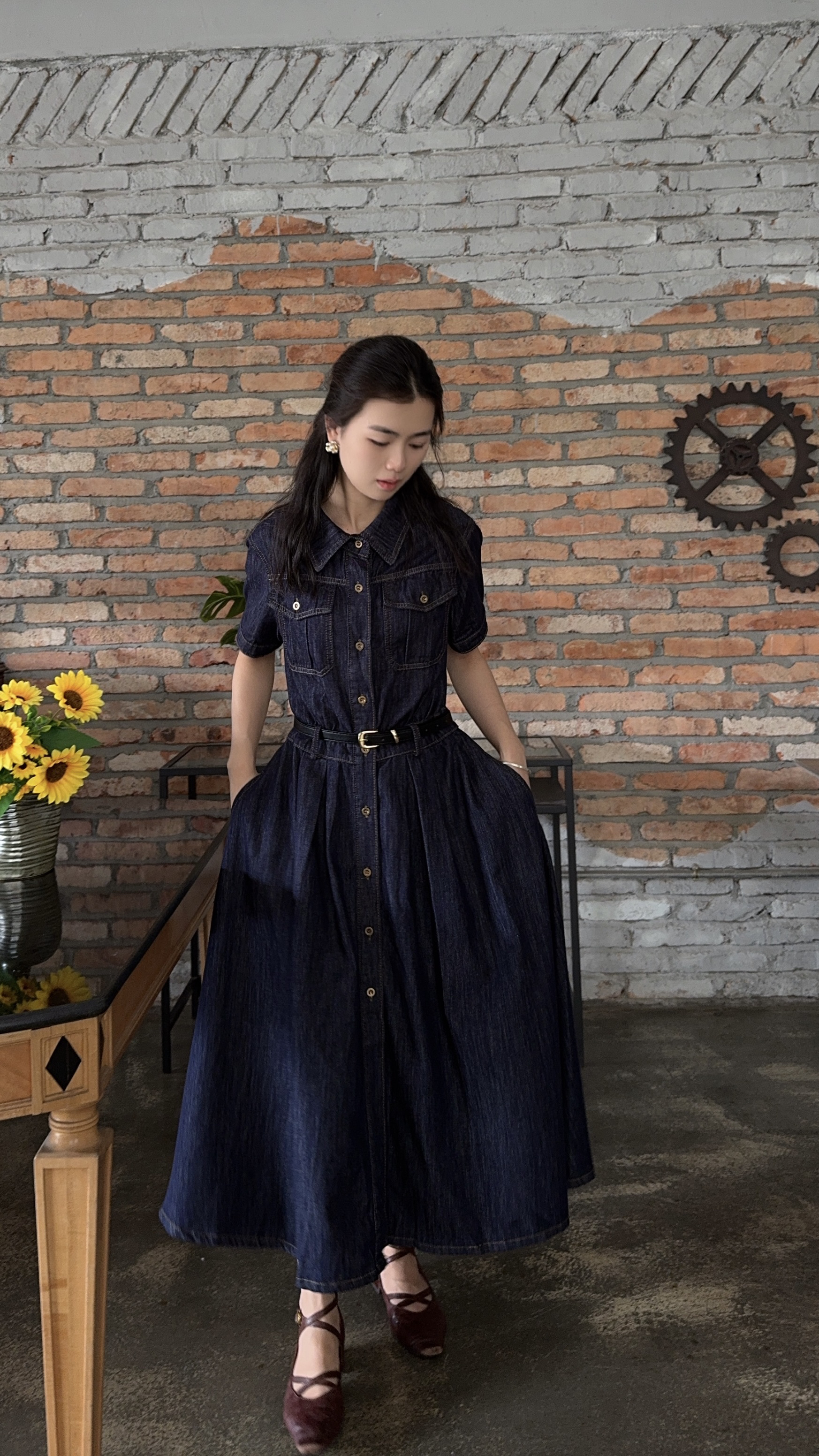 丹宁色连衣裙女2025年夏季新款法式复古气质显瘦休闲短袖a字裙
