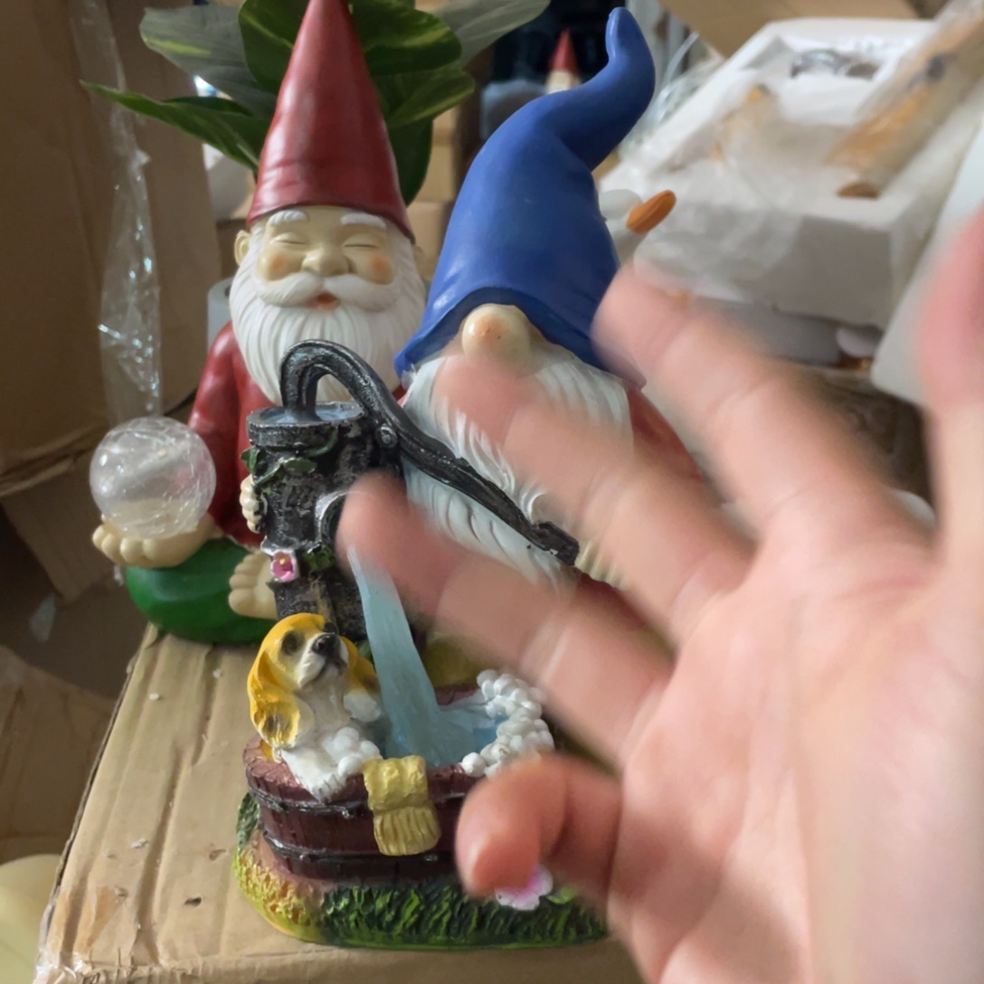 【闪购商品】树脂小狗精灵压水摆件