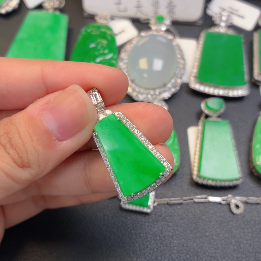 翡翠银S925镶嵌吊坠(不含链)