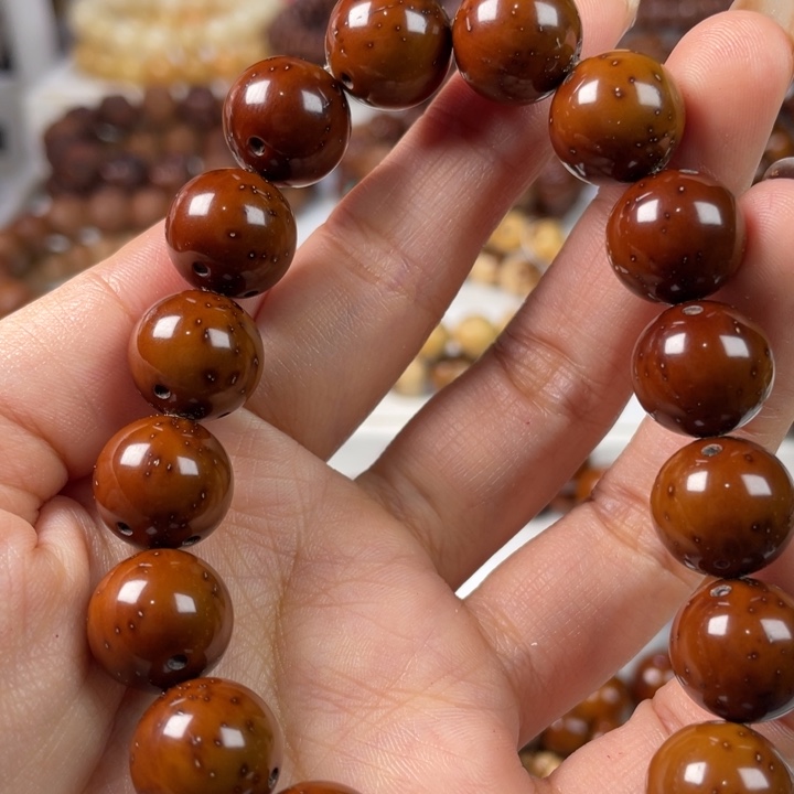 紫金鼠手串13.5尺寸紫金鼠光珠（反油）