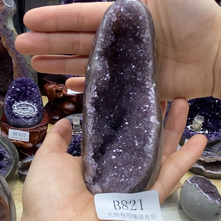 紫晶大型摆件（非配饰）未镶嵌
