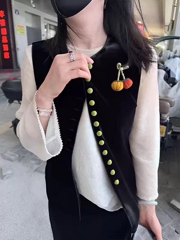 2025秋季新款国风马甲丝绒拼蕾丝女新中式复古百搭上衣马夹