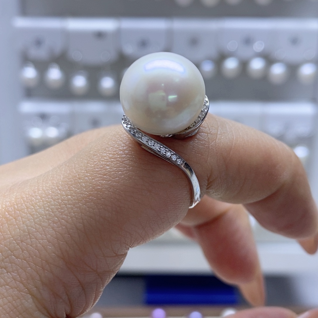 淡水珍珠戒指银S925镶嵌美***?