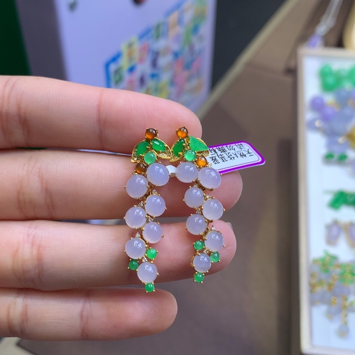 翡翠18K金镶嵌颈饰翡翠