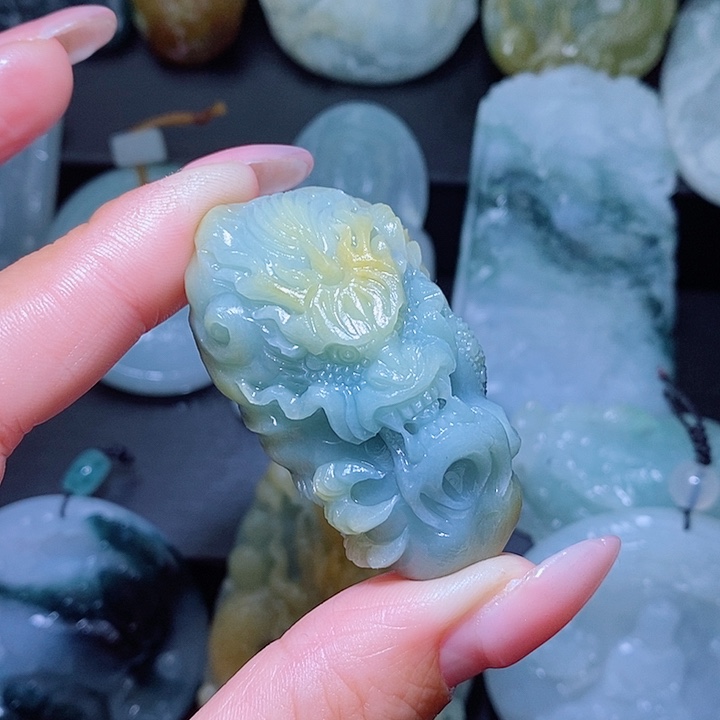 定制翡翠未镶嵌翡翠