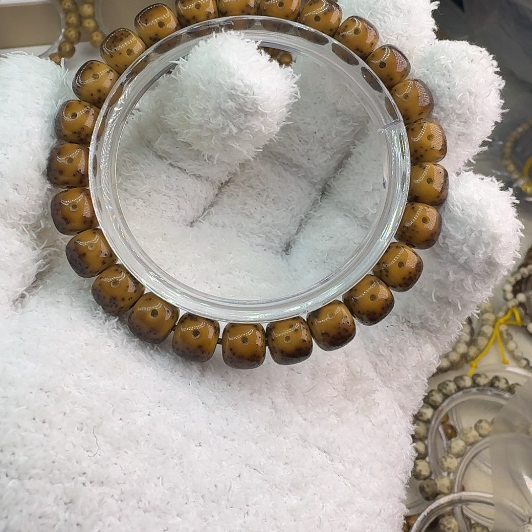 星月菩提吊坠海南原生态双留白