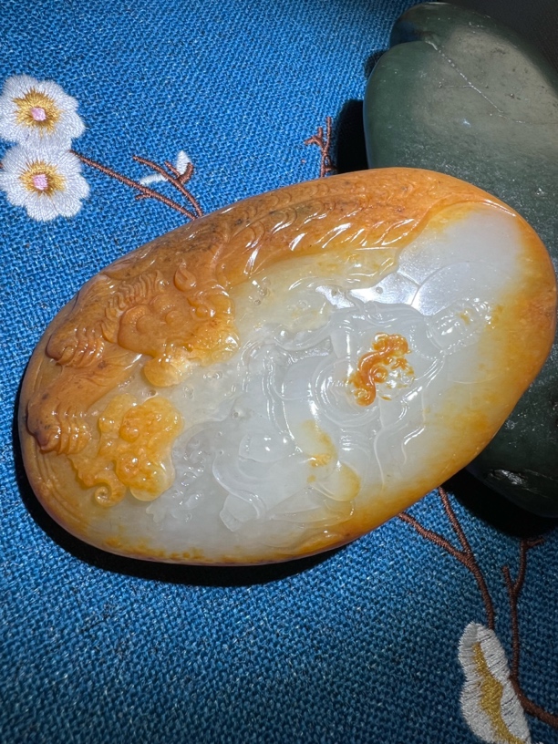 新疆和田小摆件观音