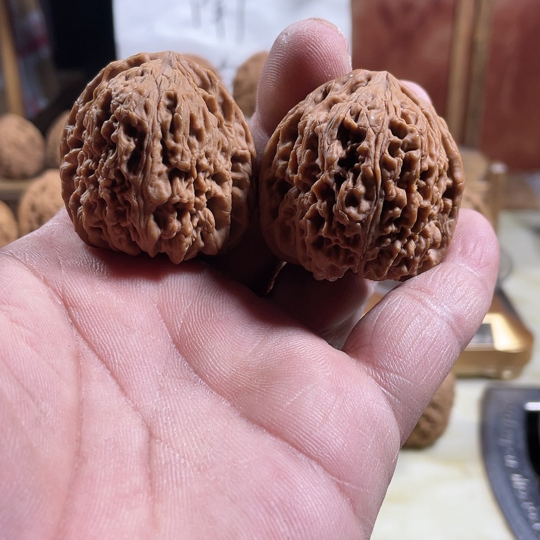 桃核吊坠W****l南将石文玩核桃