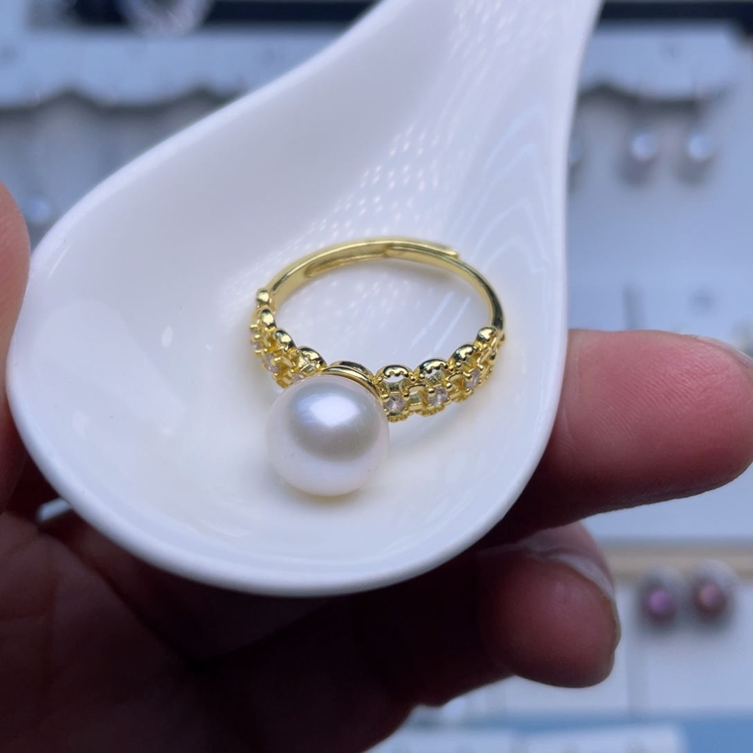 未镶嵌淡水珍珠戒指