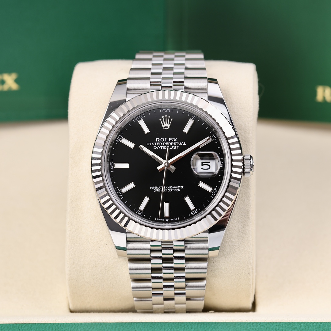 99新 Rolex/劳力士 126334 黑盘五珠链 41mm 2025年4月保卡