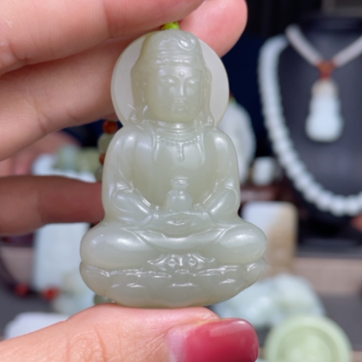 【闪购商品】颈饰未镶嵌和田玉