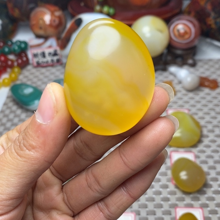 玛瑙/玉髓未镶嵌天然玉髓玛瑙俏皮可爱灵动