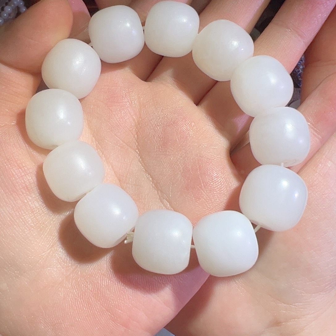 颈饰玻璃风*?11111111