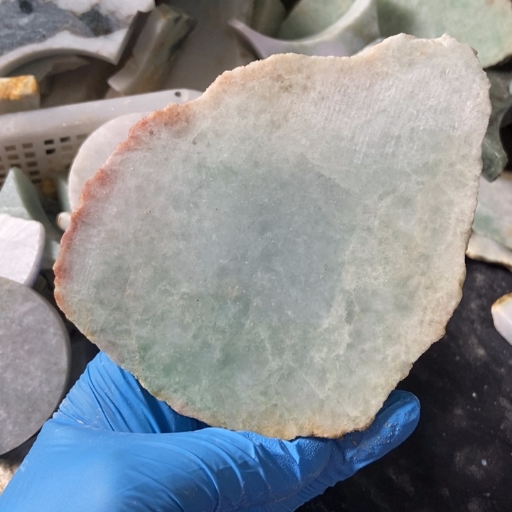 翡翠颈饰未镶嵌天然翡翠