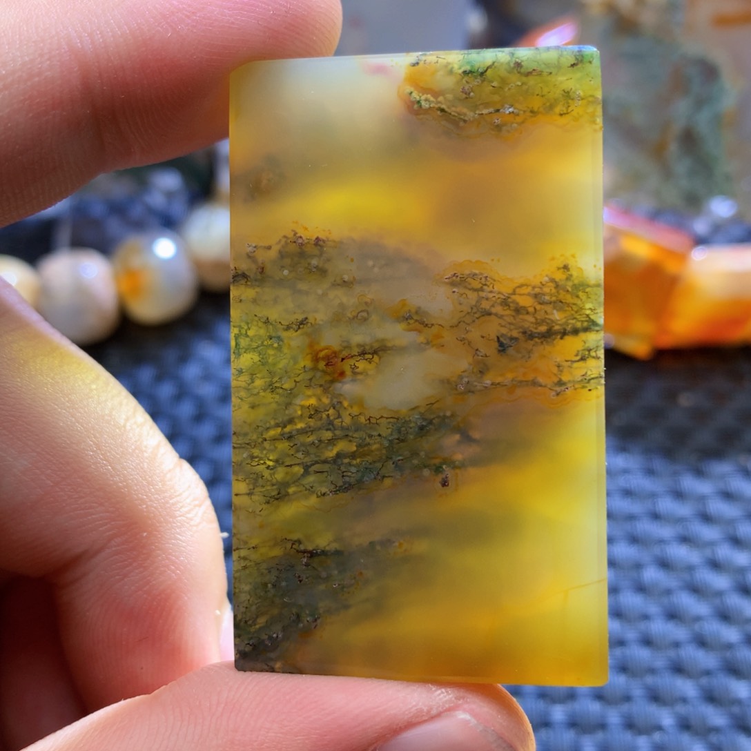 未镶嵌颈饰玛瑙/玉髓何*师