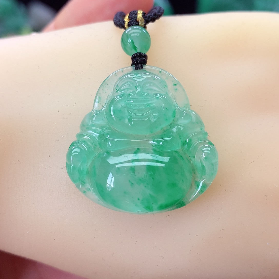 石英质玉颈饰未镶嵌