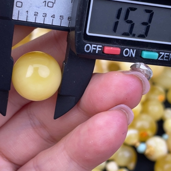 蜜蜡未镶嵌裸石228