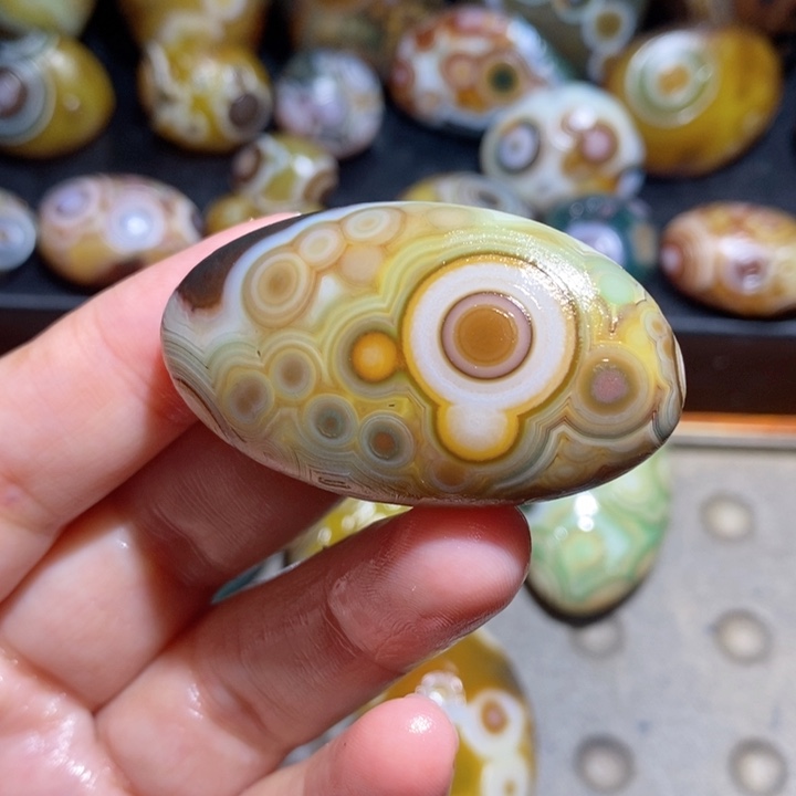 未镶嵌玛瑙/玉髓珠宝半成品158