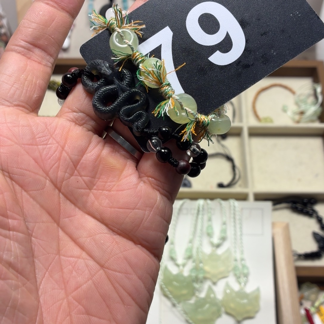 ****虎蛇纹石玉合金包挂