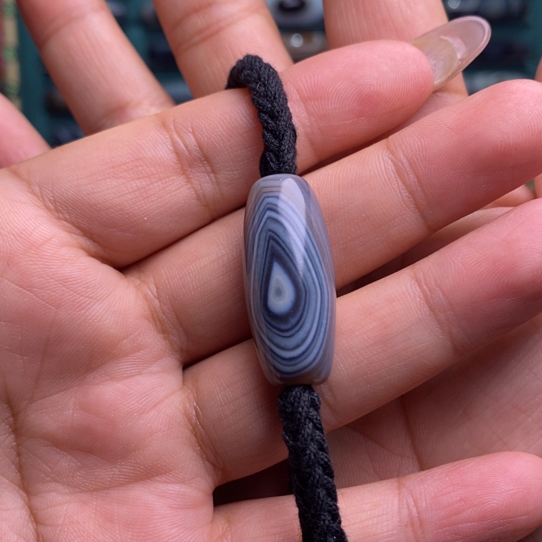 未镶嵌颈饰玛瑙/玉髓