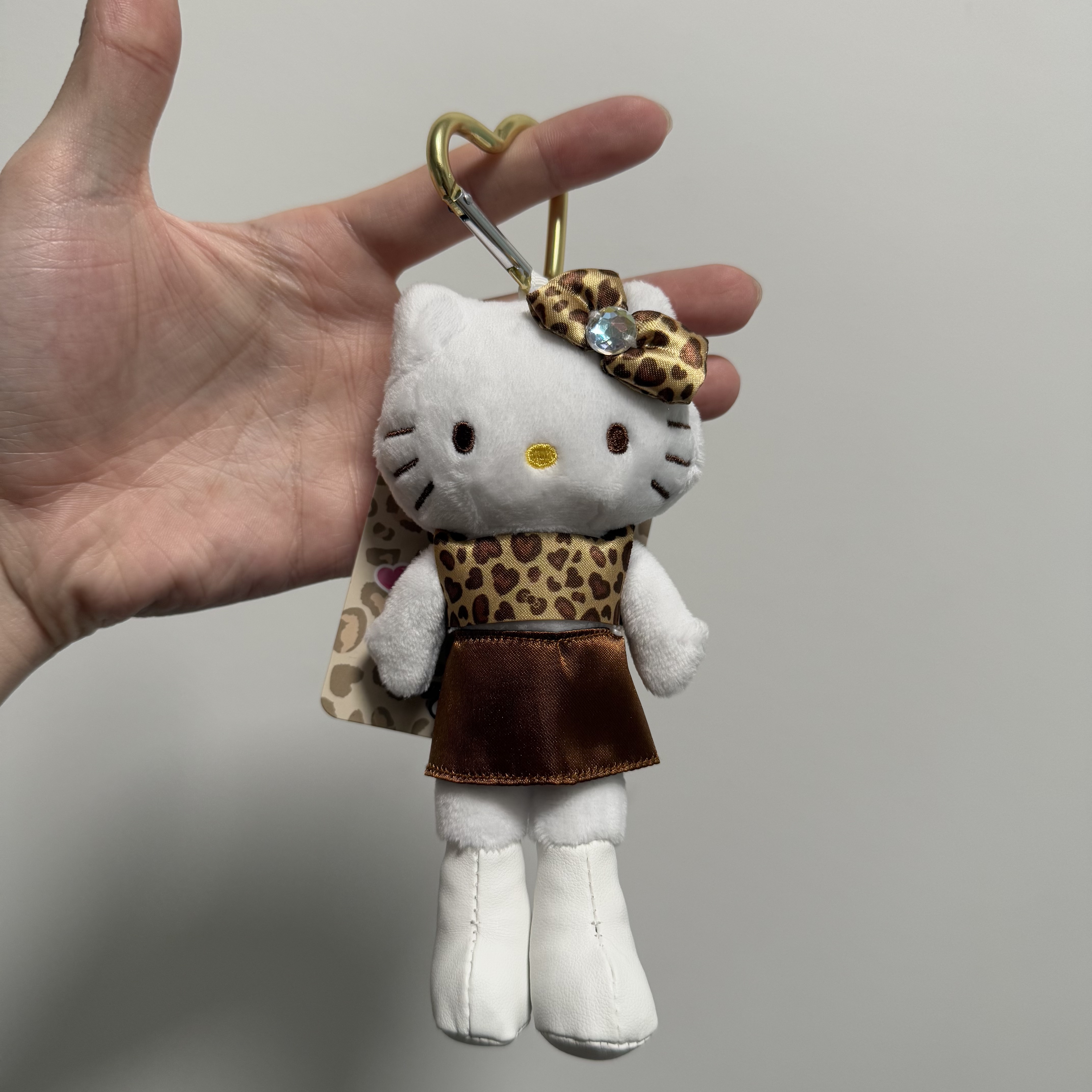 【东京限定】HelloKitty 豹纹长腿 kitty 钥匙扣玩偶潮玩挂件