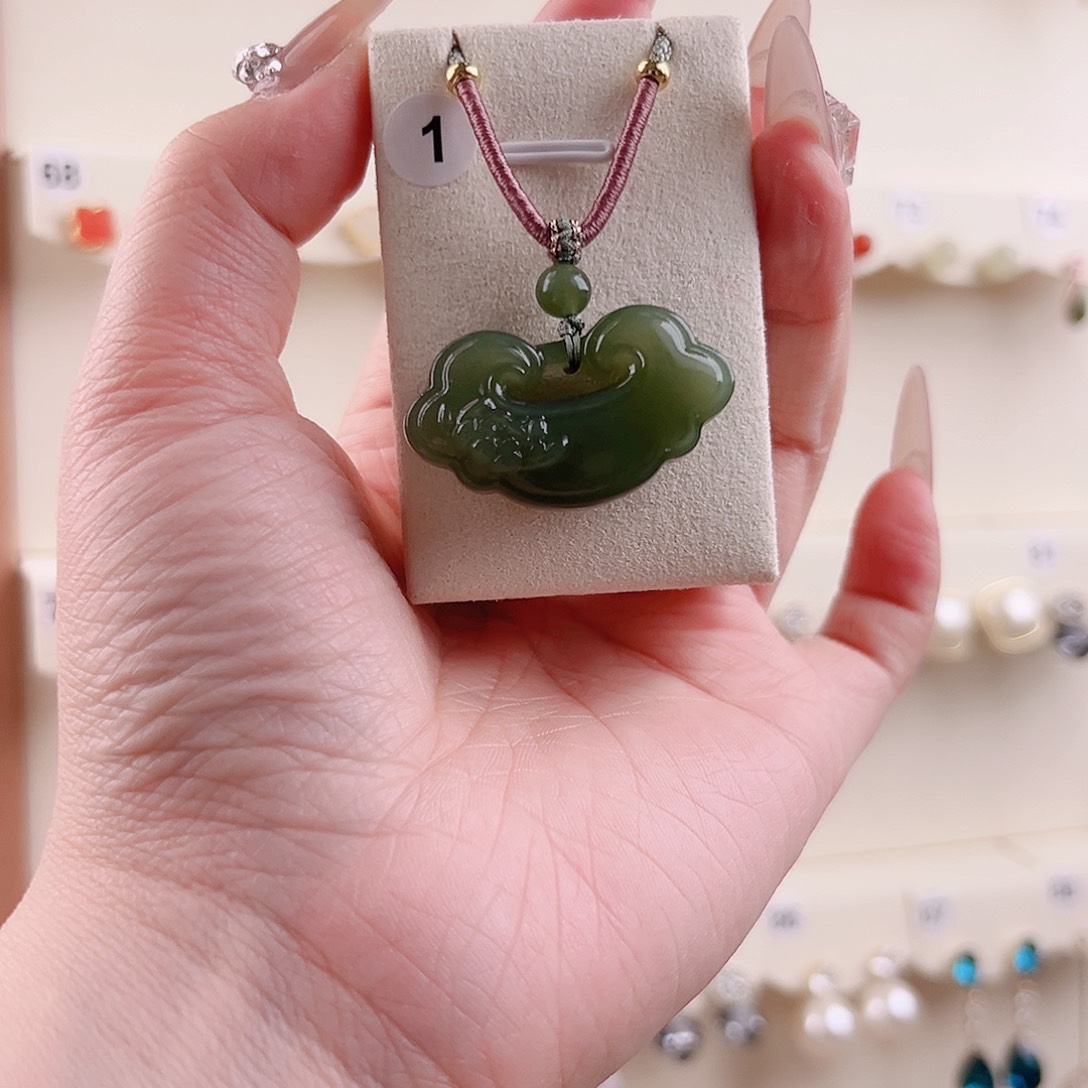 和田玉吊坠(不含链)未镶嵌C*