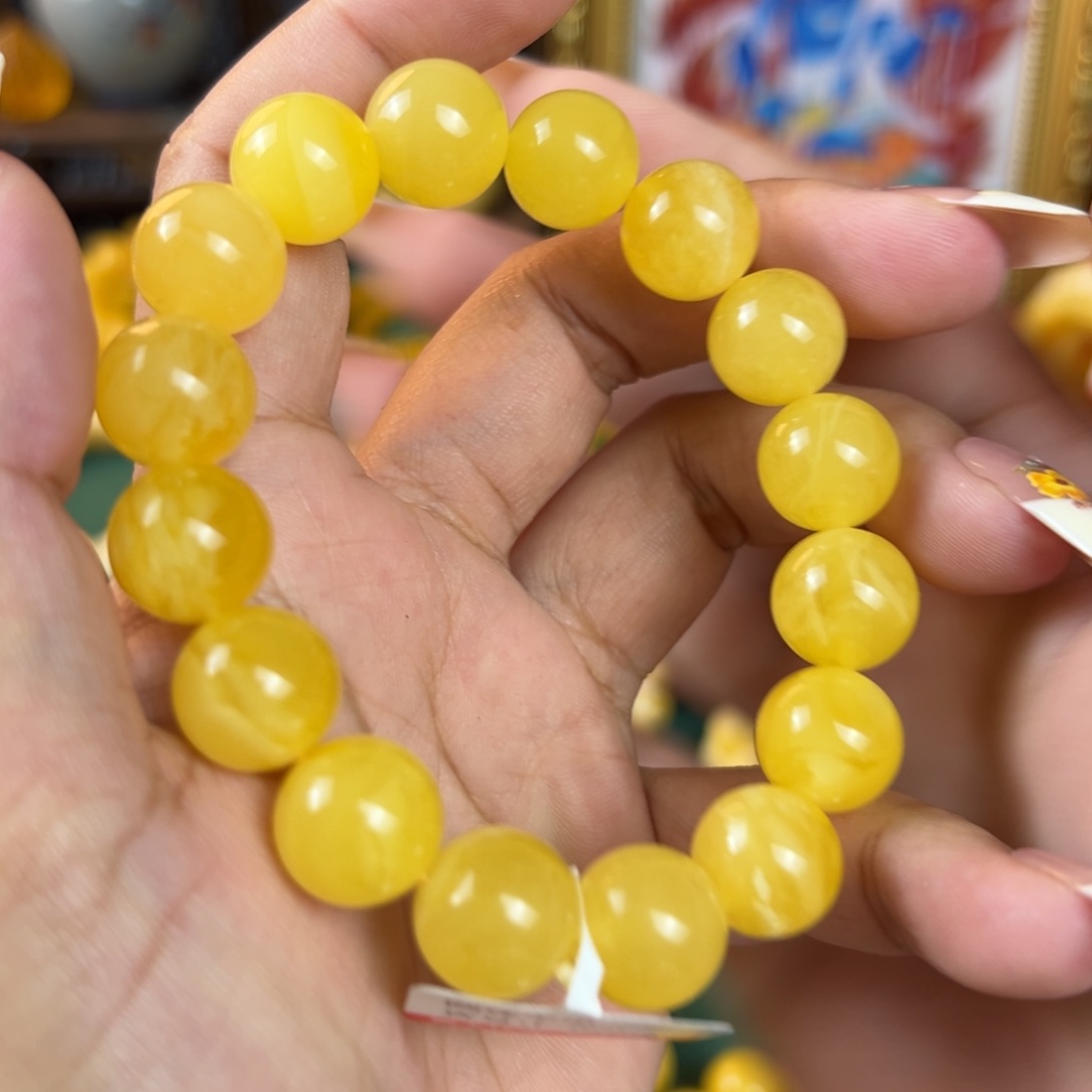 未镶嵌琥珀珠宝奇石