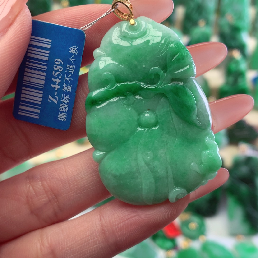 翡翠吊坠(不含链)18K金镶嵌挂件