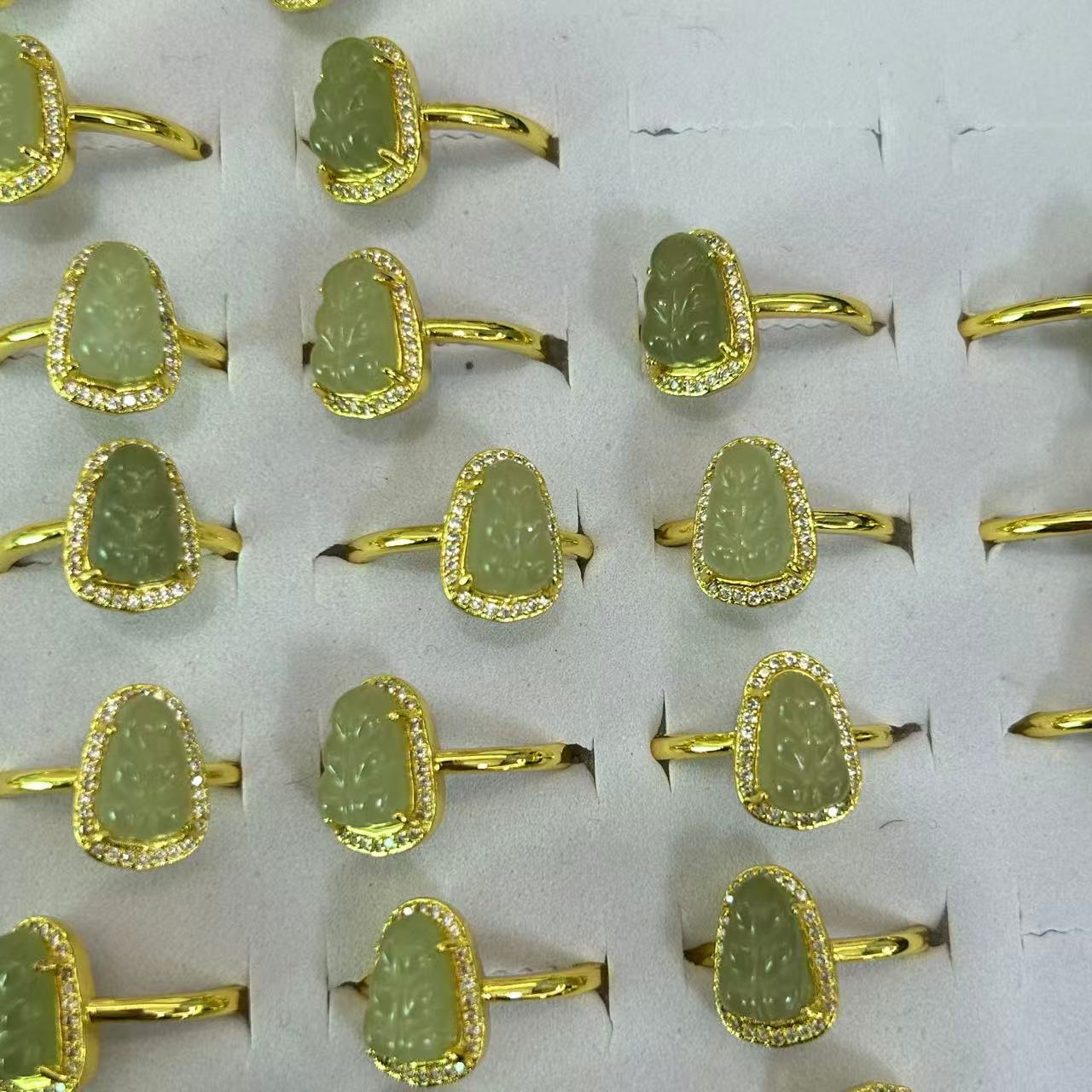 和田玉叶子戒指（多样性发一件）