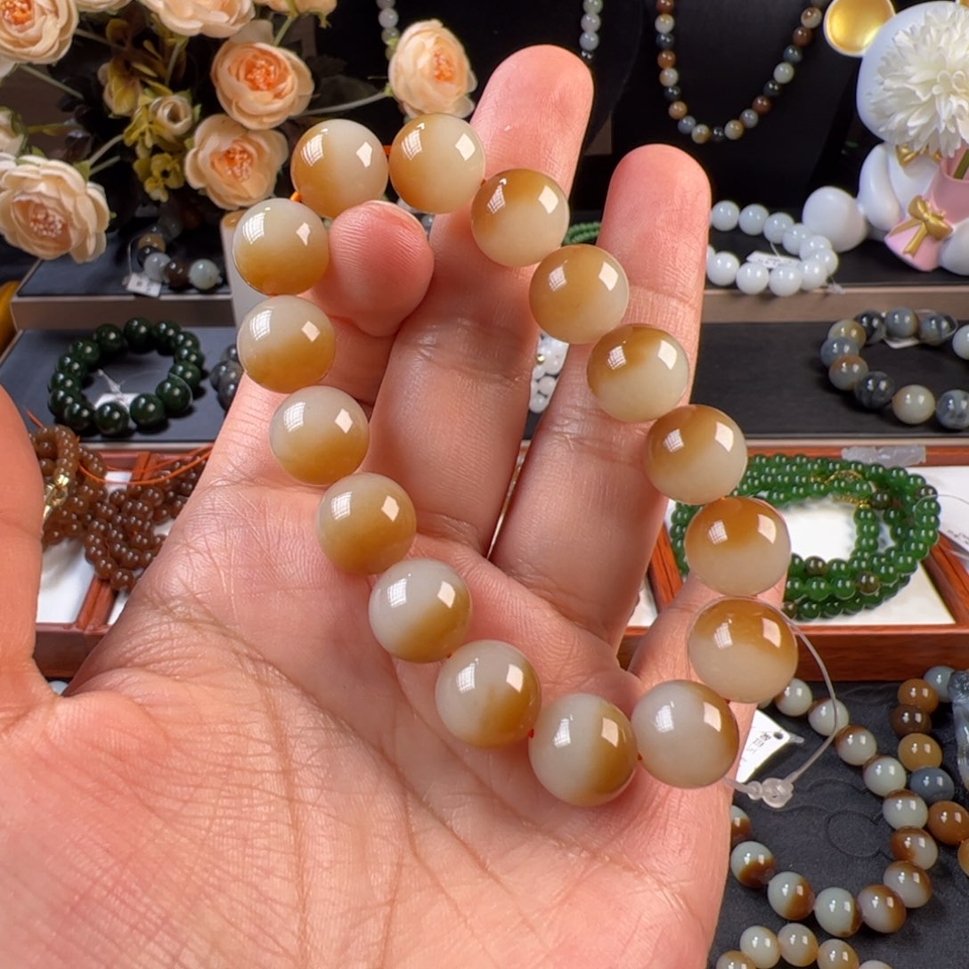 未镶嵌和田玉手链逝**年