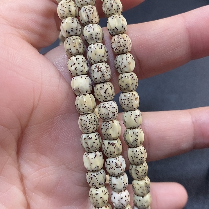 吊坠星月菩提雕刻百香籽120颗6×5
