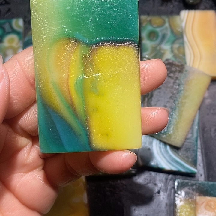 韩***隆玛瑙/玉髓合金颈饰