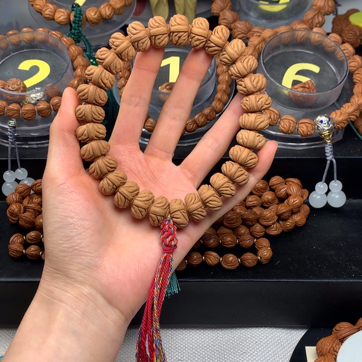 桃核吊坠干****生1.7尺寸矮桩柳叶