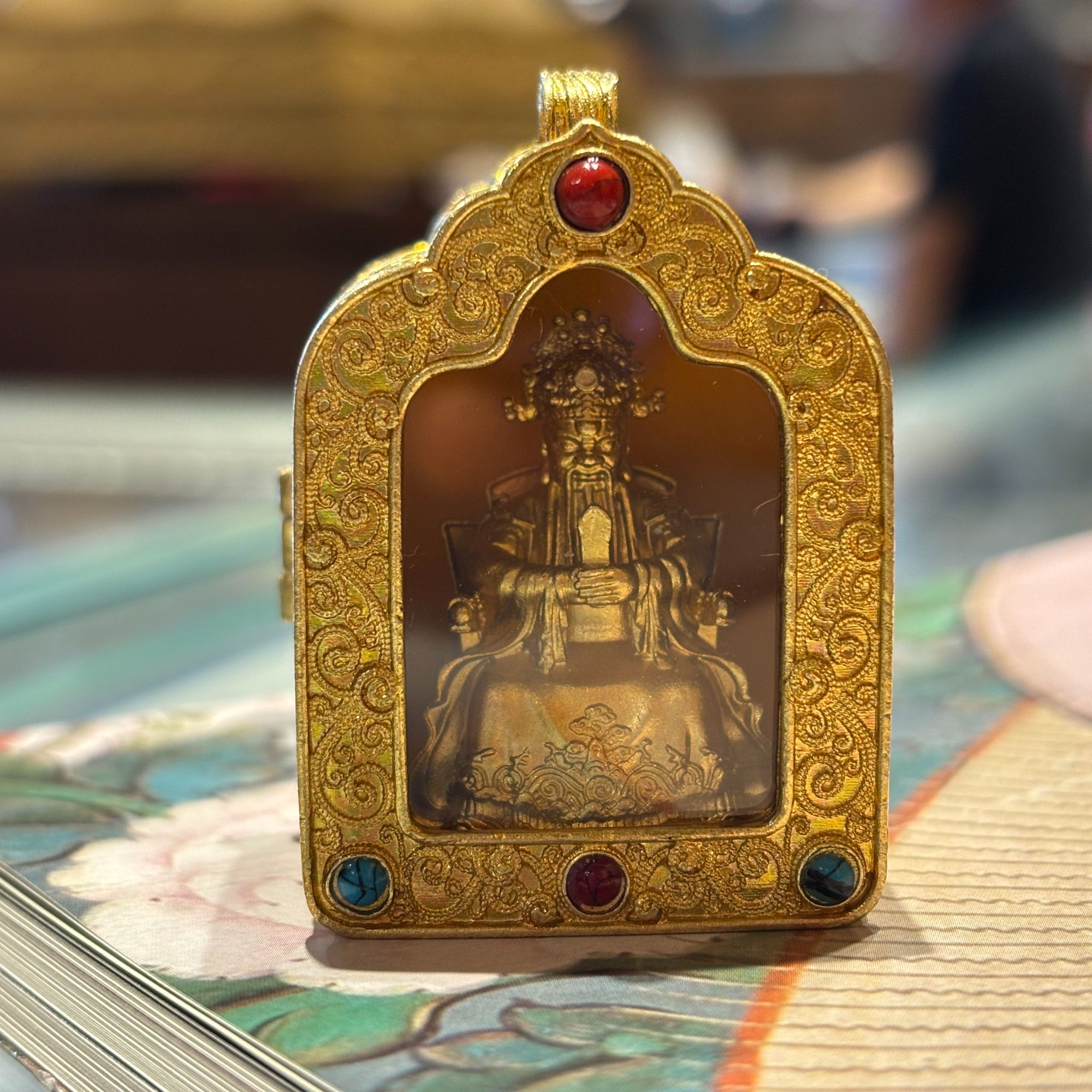 黄铜亚克力吊坠 五爷黄铜嘎乌盒