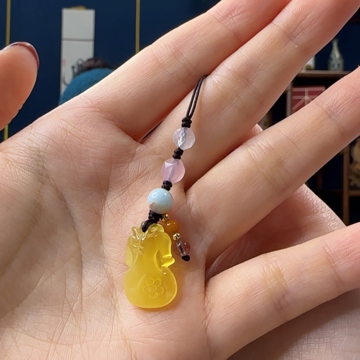 蜜蜡吊坠(赠链)未镶嵌