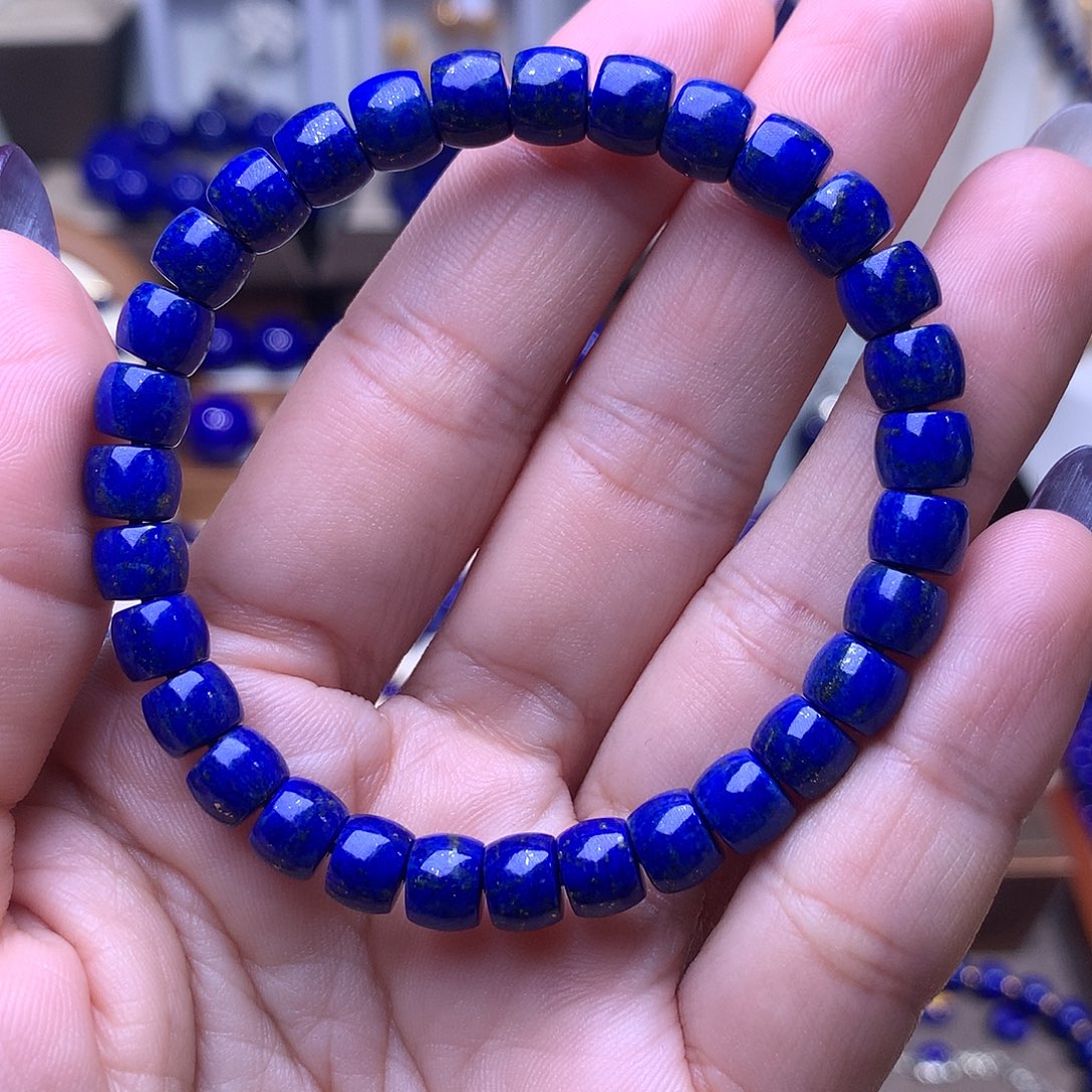 用***4青金石未镶嵌7m克莱因蓝