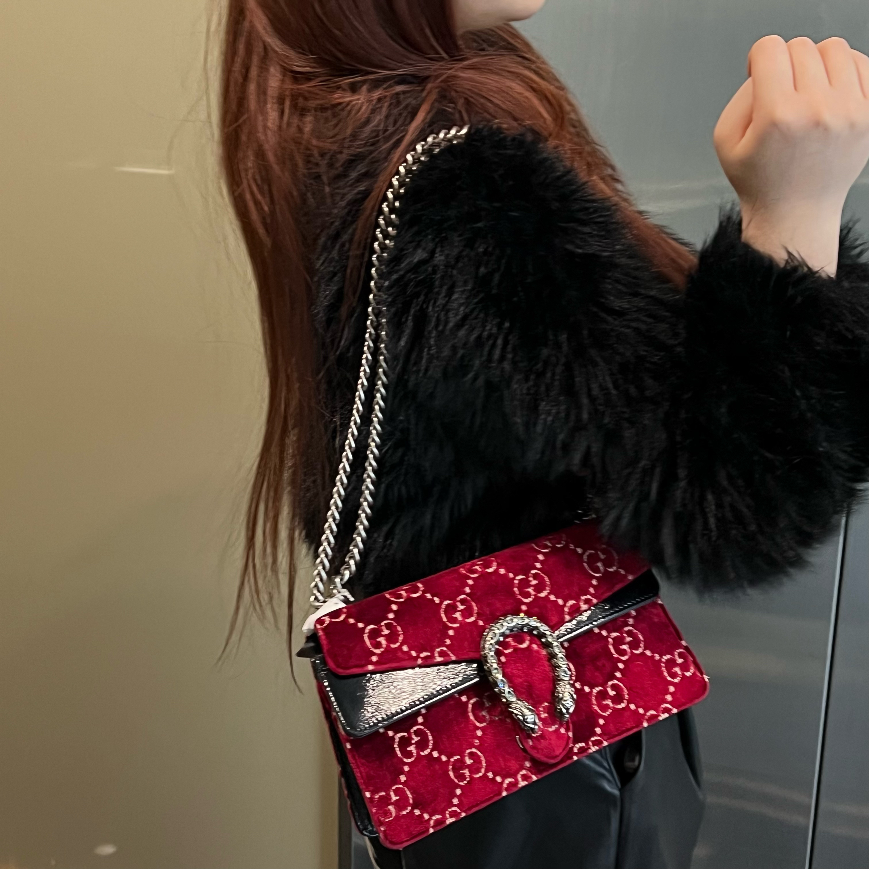 95新 GUCCI/古驰 古驰酒神丝绒单肩包