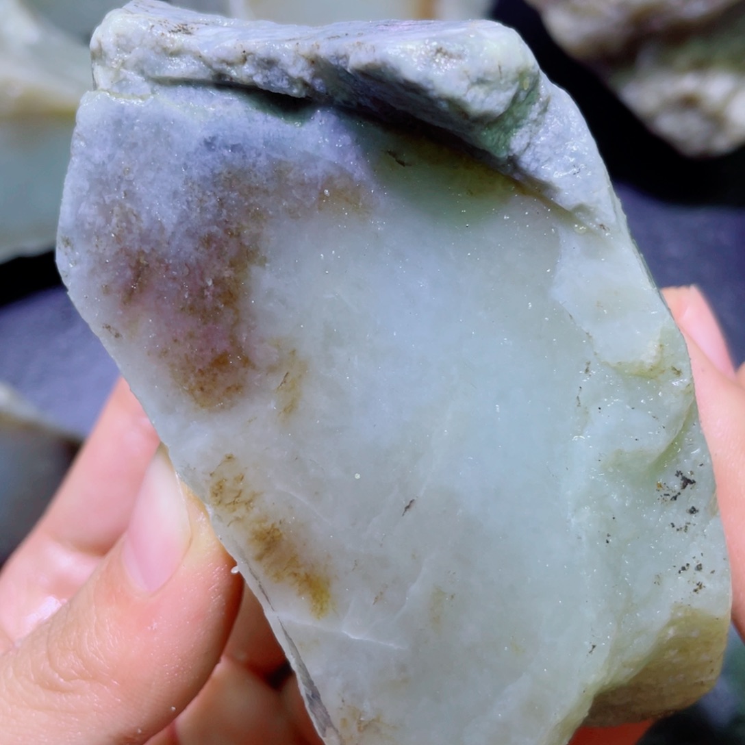 和田玉未镶嵌珠宝半成品