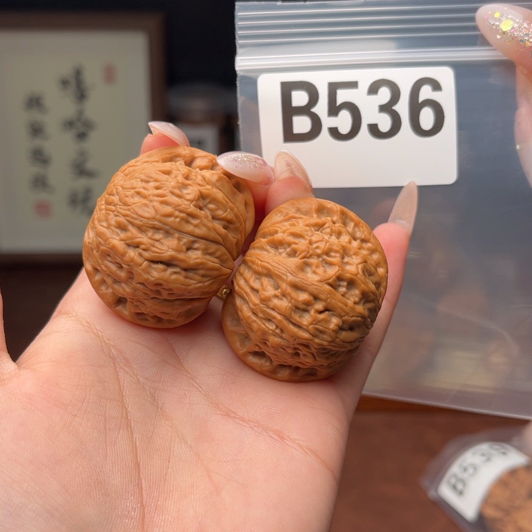 文玩核桃吊坠萬**缰铁锤42