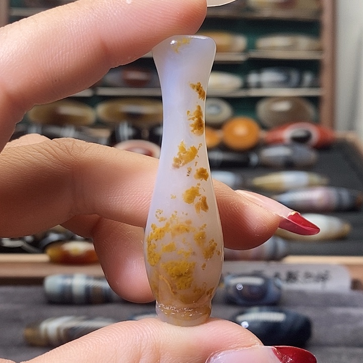 玛瑙/玉髓未镶嵌吊坠(不含链)