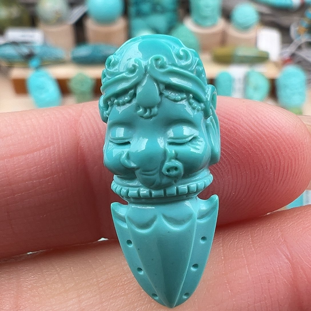 绿松石配饰未镶嵌