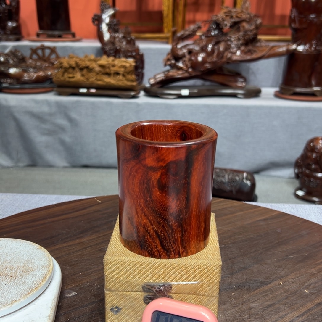 点***o木精品工艺品展示