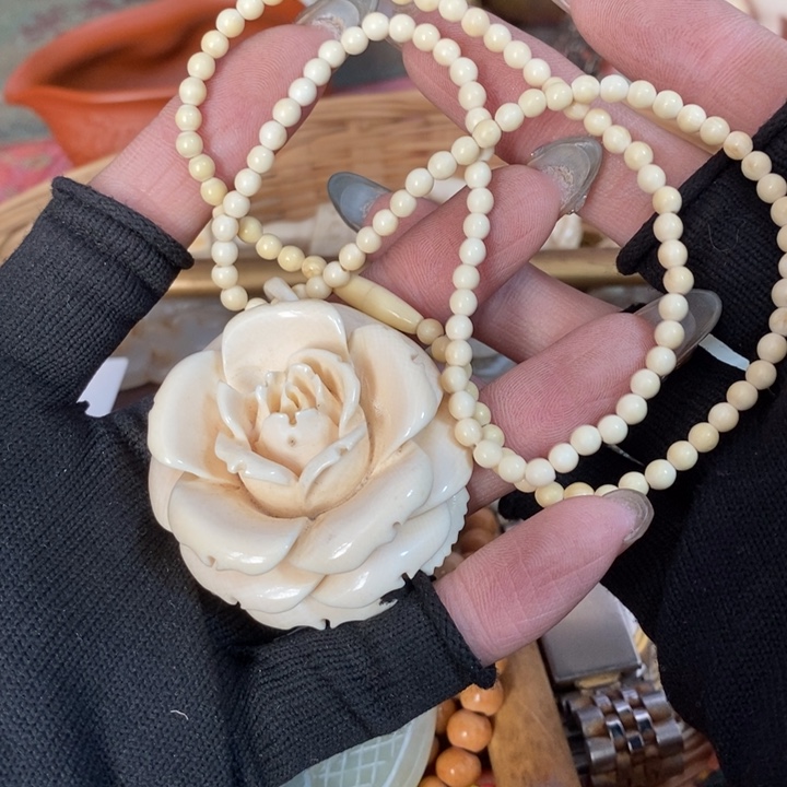 初遇见过节也不放假嘻嘻