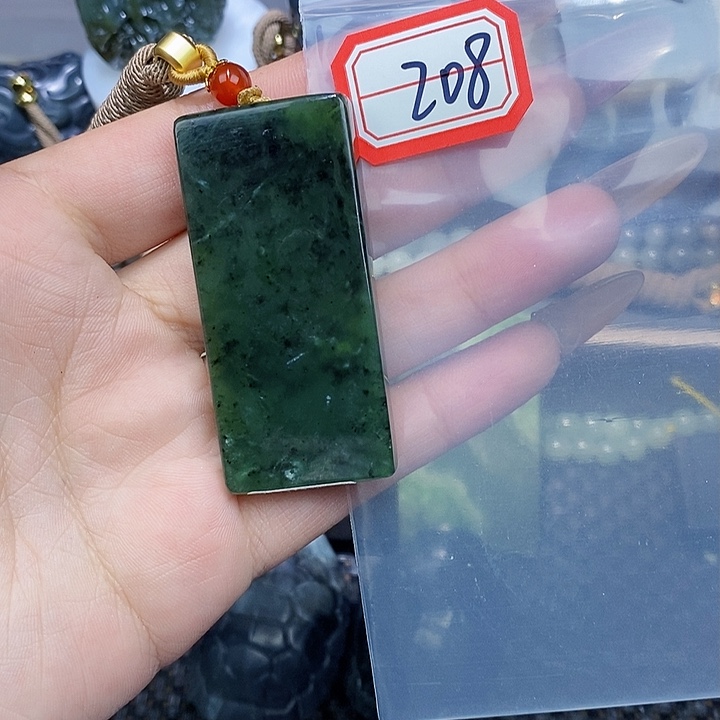 和田玉和田玉边角料随机发未镶嵌