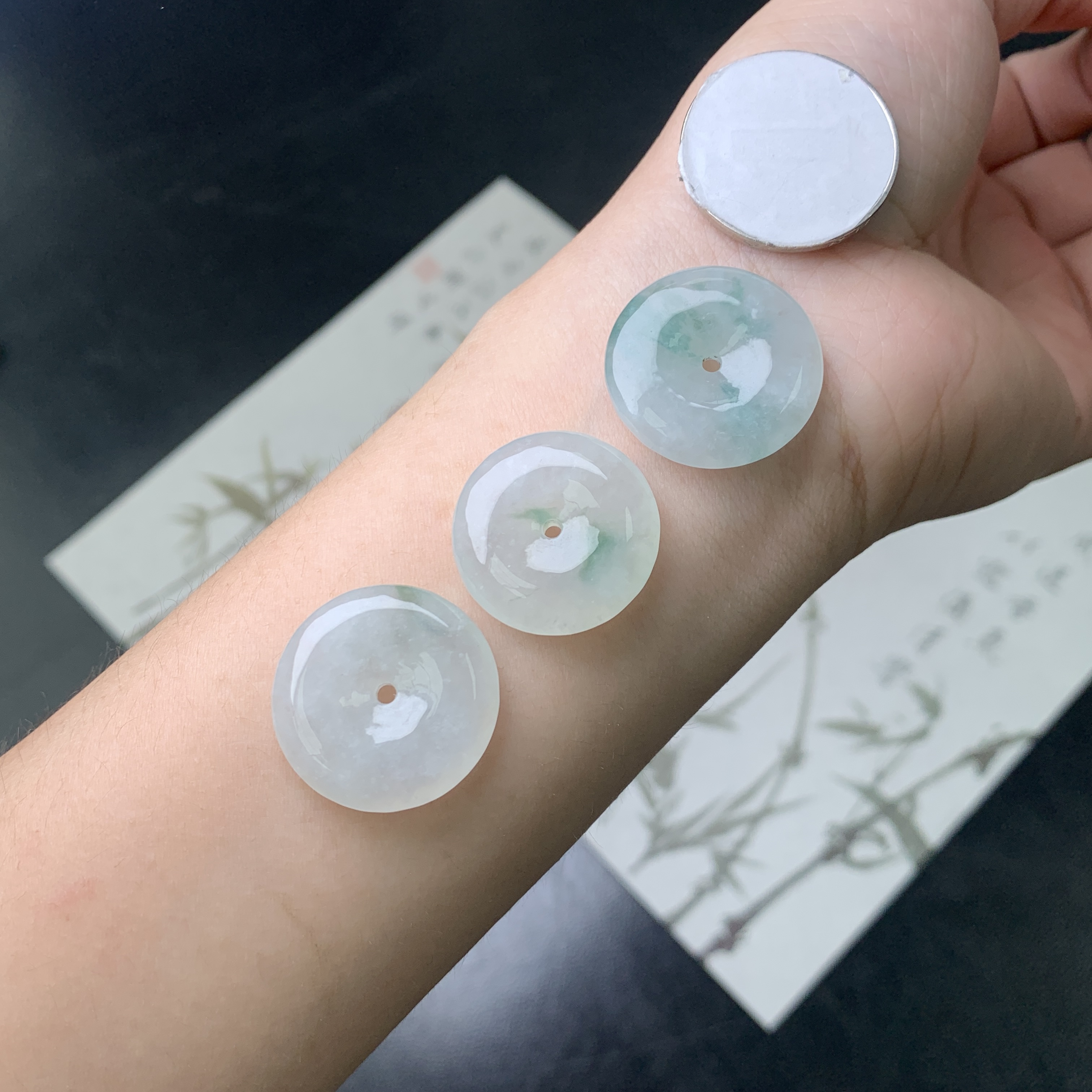 天然A货翡翠ZYC-2311040001平安扣 吊坠 挂件（多样性发一）