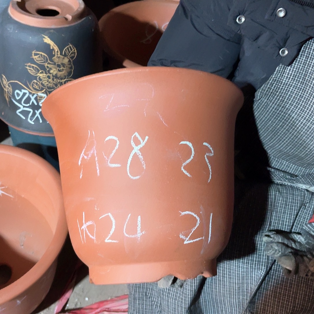 紫砂花盆高金钟盆一个